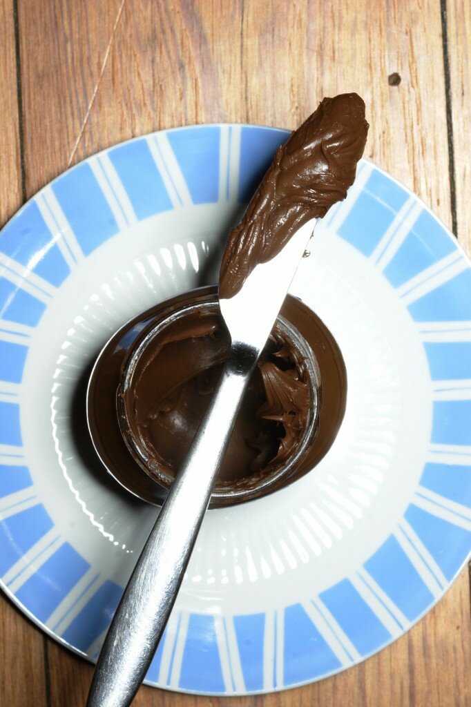 Chocolate Spread © Torsten Schon Dreamstime.com 682x1024 How to Set Up a Romantic Outdoor Chocolate Date Part 1